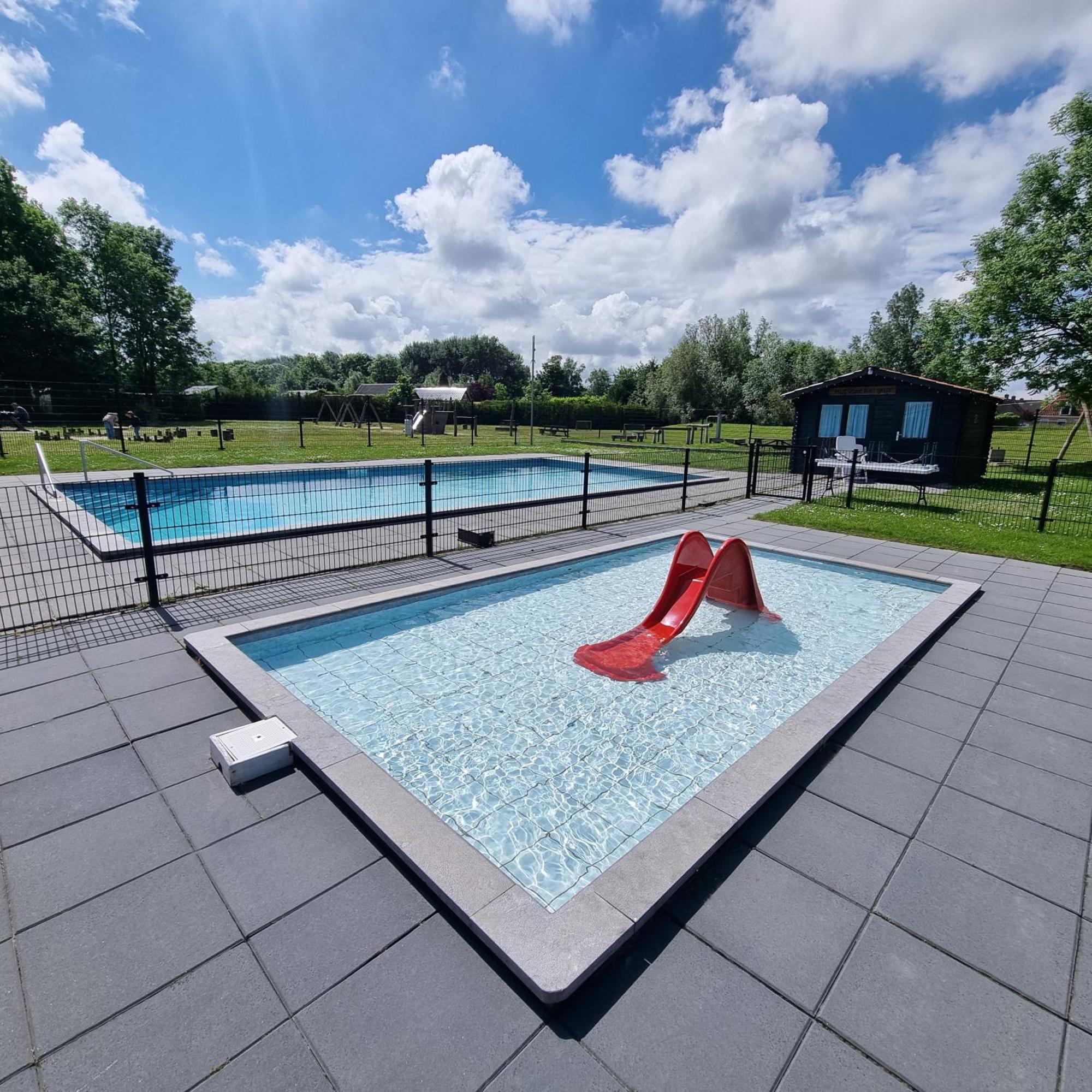 Luxus Familienvilla Mit Jacuzzi & Sauna 2 Tzummarum Exterior foto